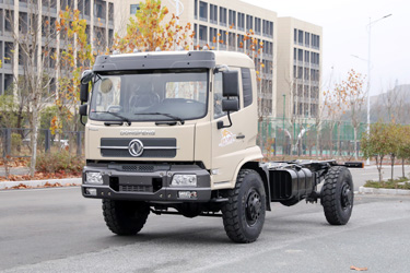 210马力4×4后单胎底盘_四驱前5吨后10吨专用车_东风长头越野两桥底盘